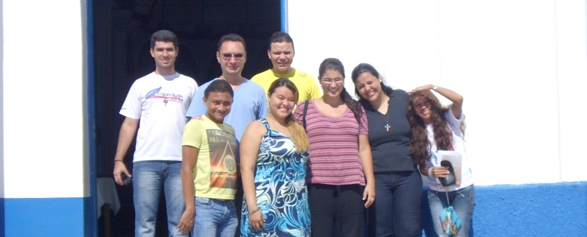 Voluntários acadêmicos do Grupo de Animação Missionária (GAM), dentre eles alguns acadêmicos da Faculdade Salesiana Dom Bosco, colaboram na Colônia de Férias em São Gabriel da Cachoeira.